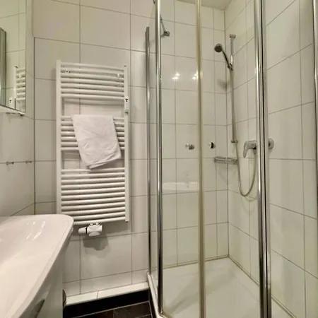 Mit Fitness Und Freizeitangeboten Sellin (Rugen)